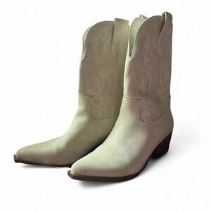 Indi Go Rd. White Mid-Calf Cowboy Boots - 7.5M